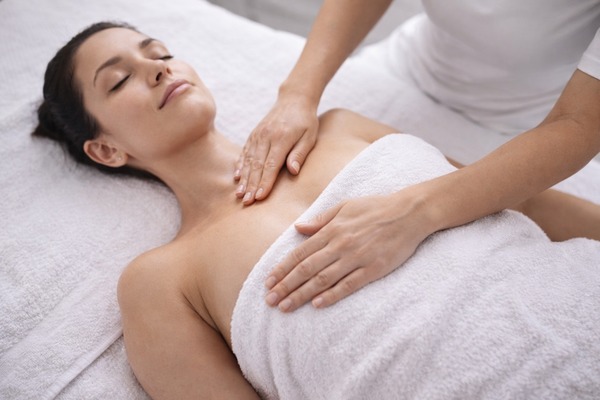 Лимфодренажный массаж для женщин