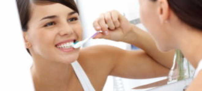 Как убрать зубной камень в домашних условиях